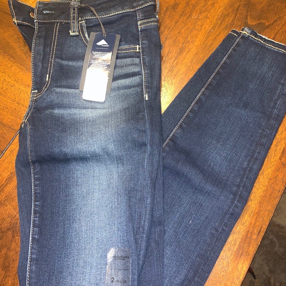 american eagle jeans // size 2